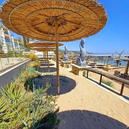 아파트 Bella 바르나